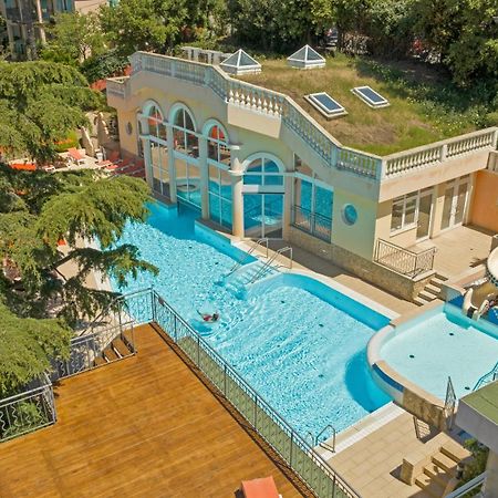 סן-מקסים Residence Les Tourelles מראה חיצוני תמונה