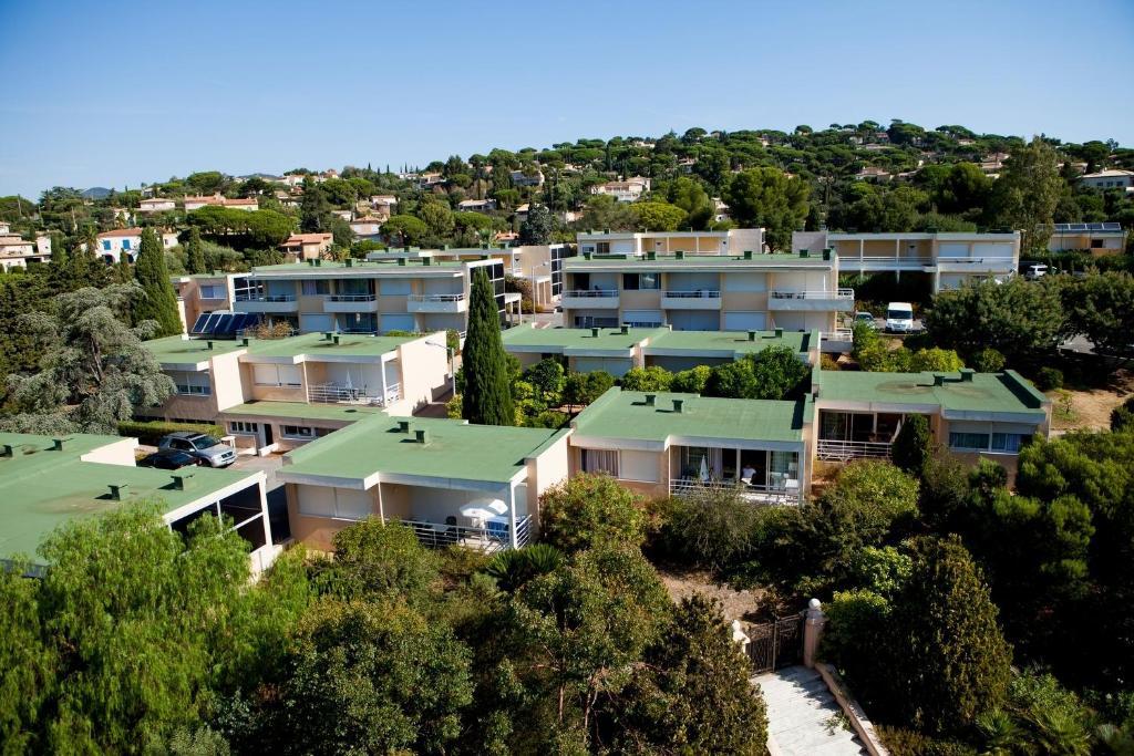 סן-מקסים Residence Les Tourelles מראה חיצוני תמונה