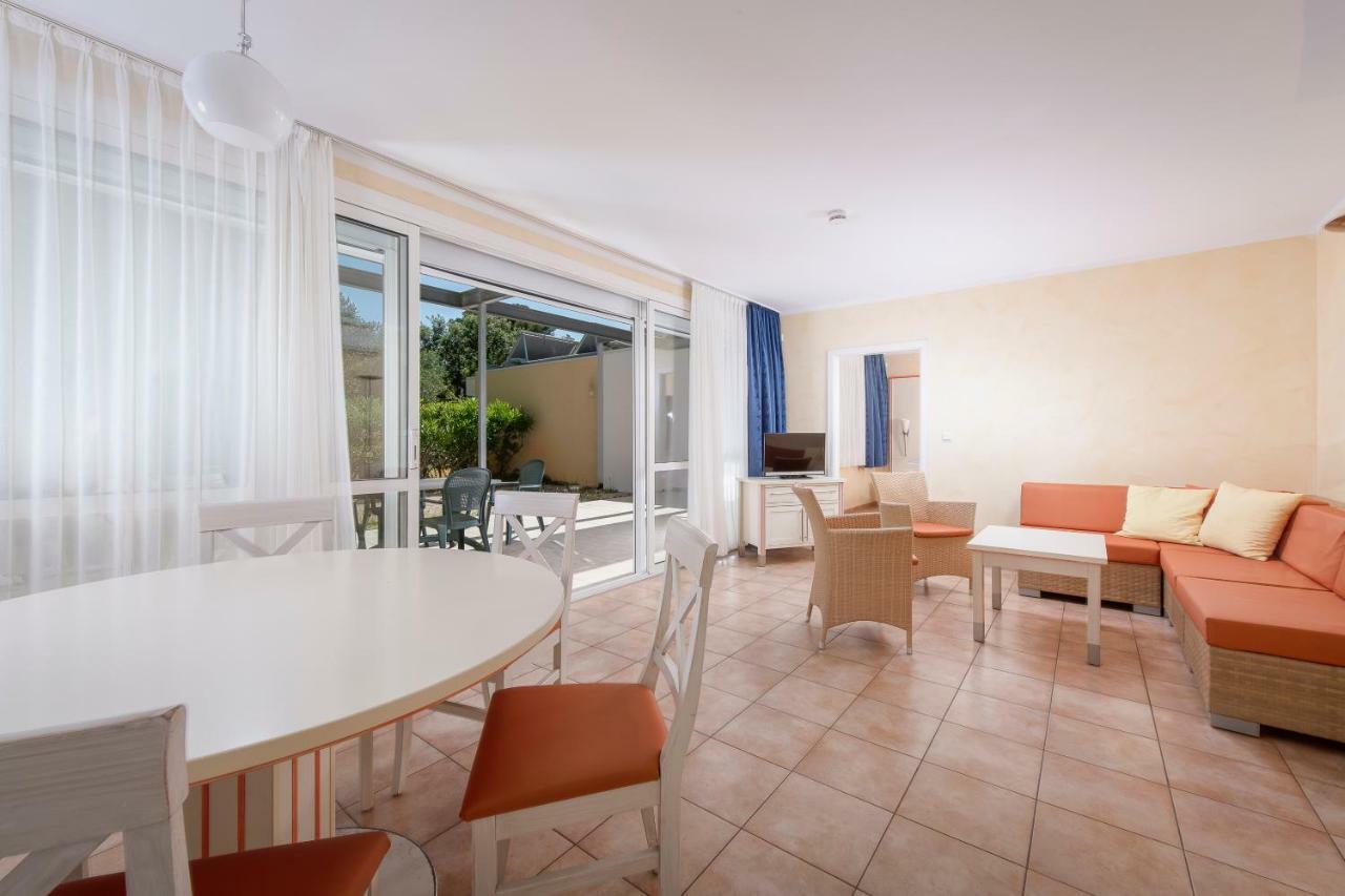 סן-מקסים Residence Les Tourelles מראה חיצוני תמונה